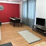 アパート Monfs Clermont-ferrand, Pres De Toute Commodites クレルモン・フェラン